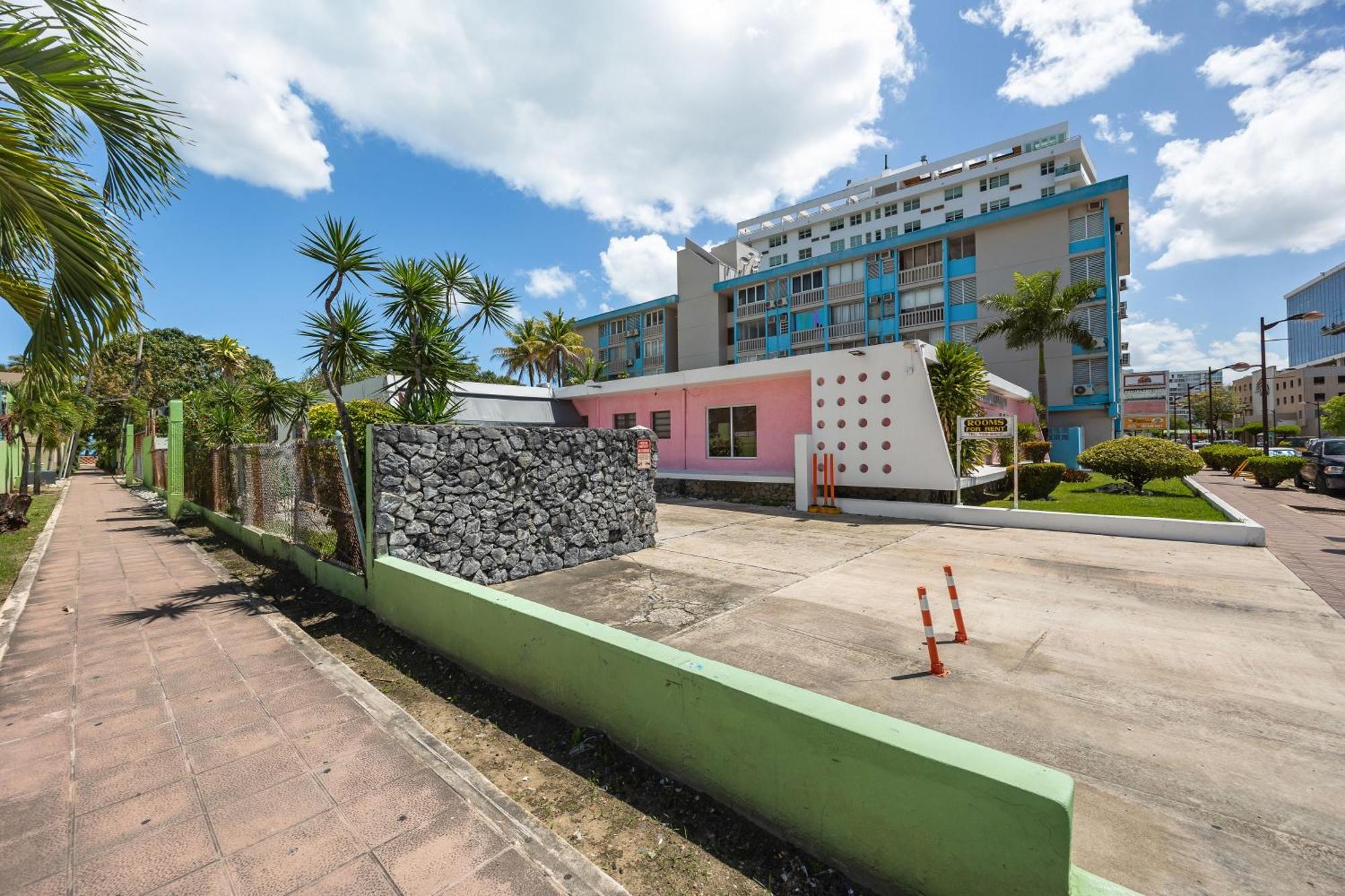 Borinquen Beach Inn San Juan Eksteriør billede