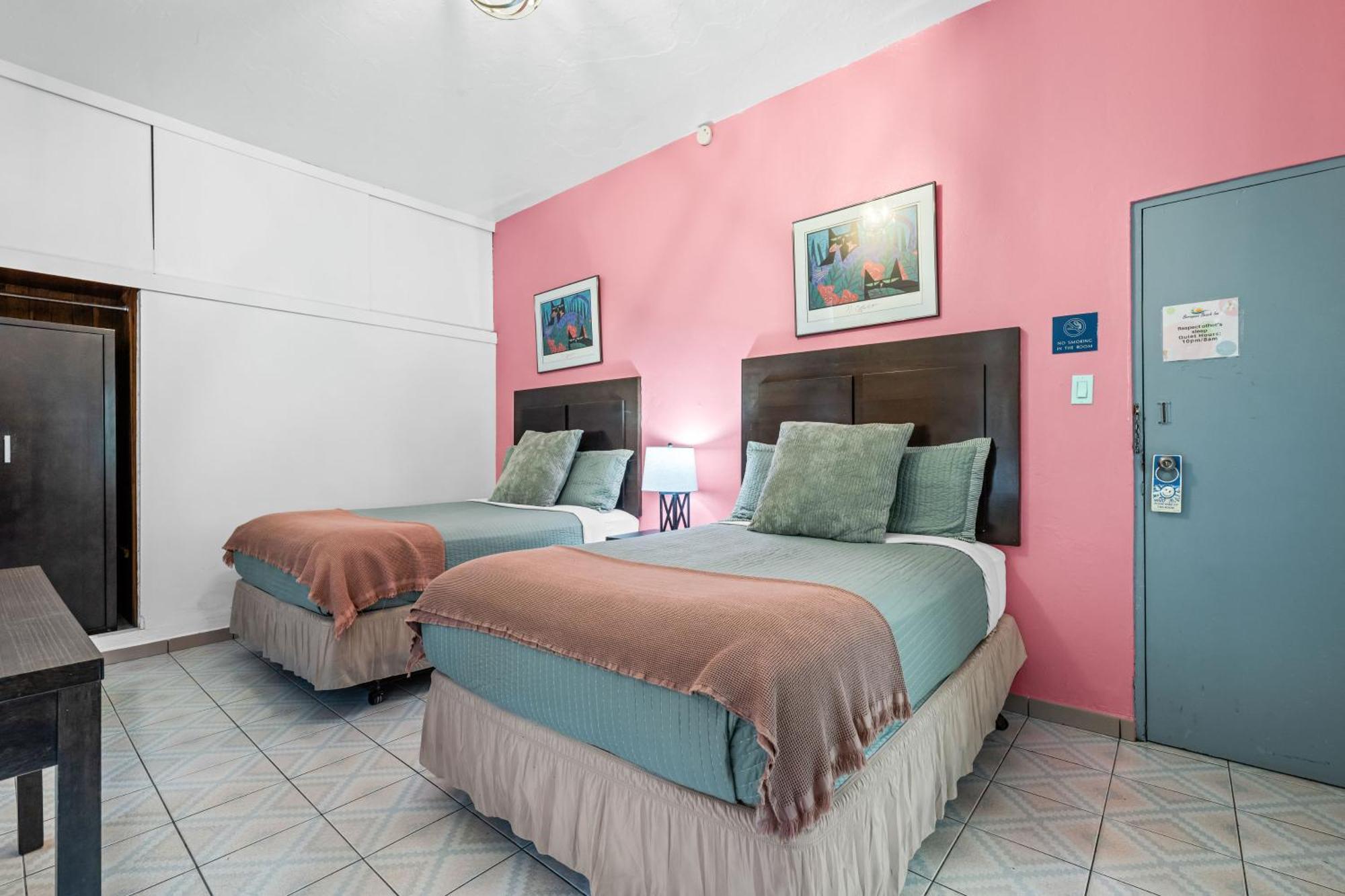 Borinquen Beach Inn San Juan Eksteriør billede