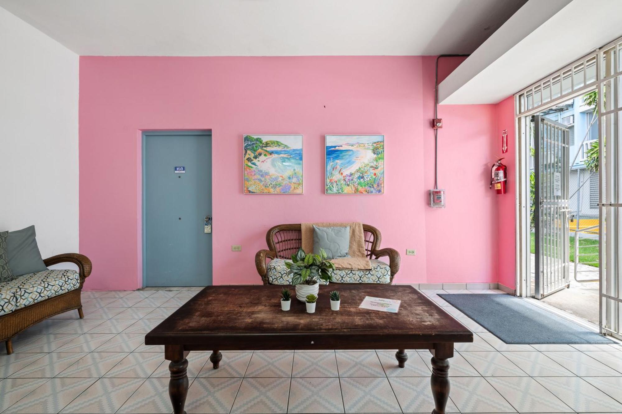 Borinquen Beach Inn San Juan Eksteriør billede